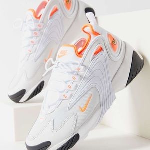 Meet your Posher, Celina